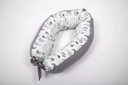 Incababy Pregnancy Pillow Whale L